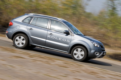 Renault Koleos test photo рено колеос кроссовер паркетник внедорожник тест-драйв тестдрайв тест драйв фото технические характеристики